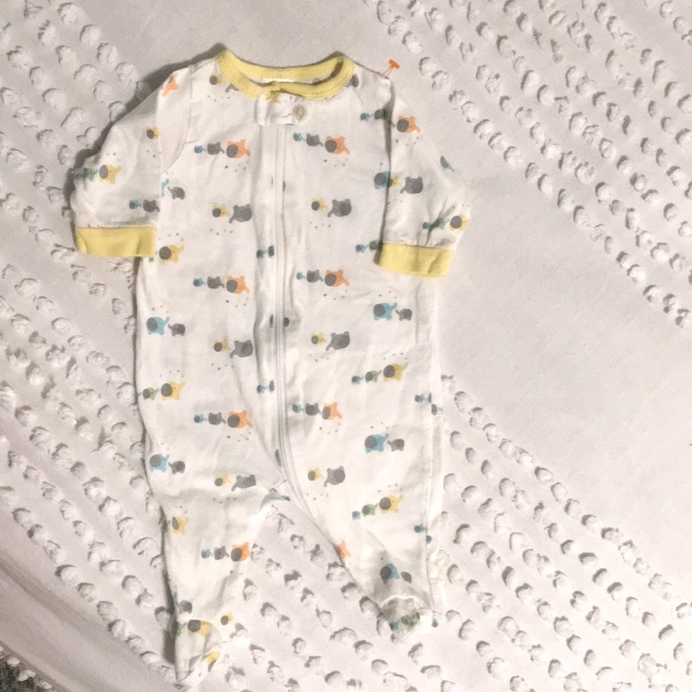 Gerber elephant onesie pajamas sleep n play